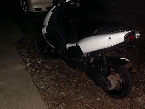 Aprilia Sr ditech bytte til space billede 2