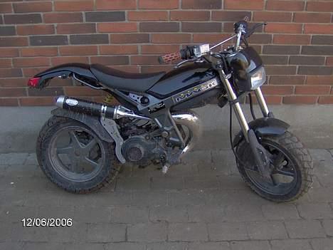 Suzuki street magic (solgt) billede 1
