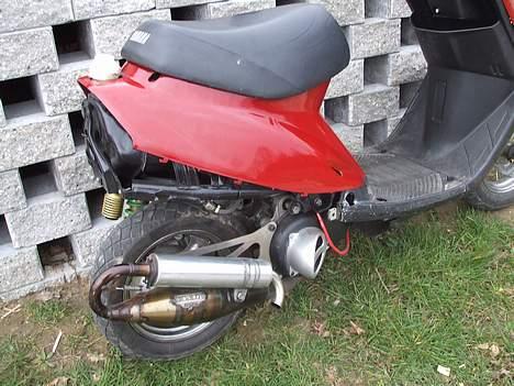 Yamaha jog (solgt) billede 3