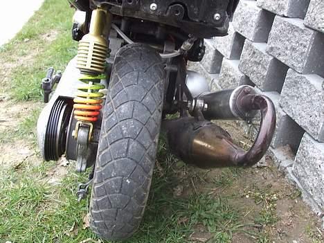 Yamaha jog (solgt) billede 6