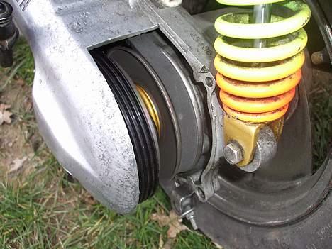 Yamaha jog (solgt) billede 8