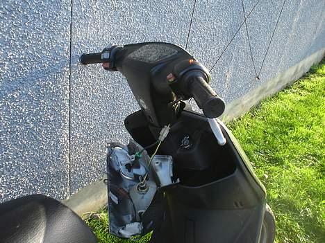 Yamaha Jog Fs ( totalskadet) billede 5