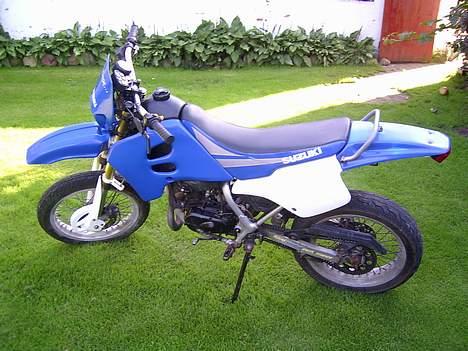 Suzuki SMX -SOLGT- billede 2