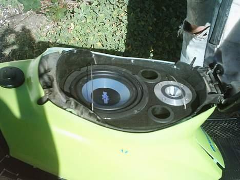 Yamaha evo jog (SOLGT) - her er anlægget så ! (forstærkeren er ikk montegeret endnu da det ikk helt er sat over endnu billede 7