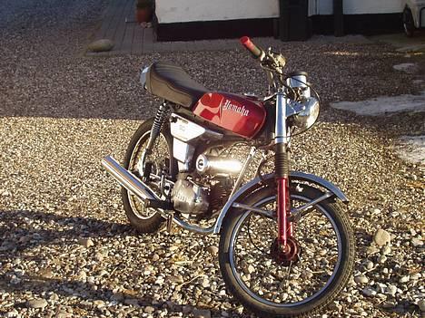 Yamaha 4 gear DX  (SOLGT) - forfra billede 2