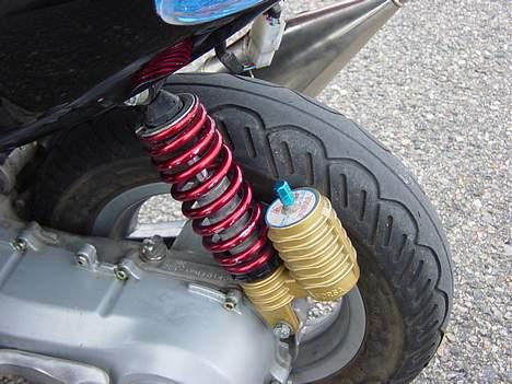 Aprilia Sonic - Min gasstøddæmper billede 5