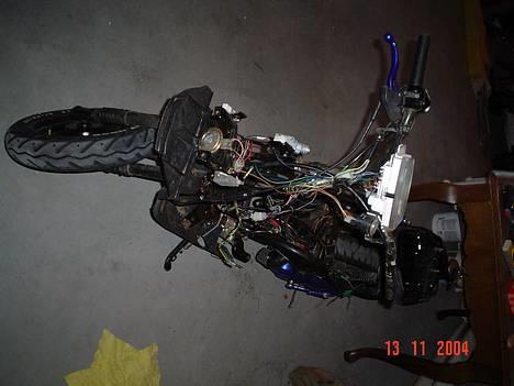 Yamaha evo Jog [solgt] - Husk på hvor grim den er nu, og tjek billederne om et par mdr. billede 2