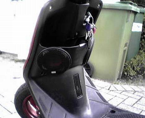 Yamaha jog TAGET AF PANSER igen billede 9