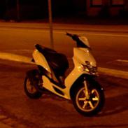 Yamaha Jog R custom (Kawasaki)