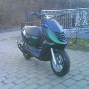 Aprilia sonic TILSALG