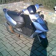 Aprilia sonic GP