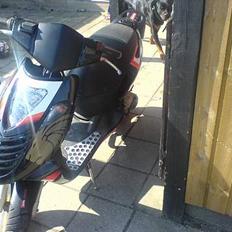 Aprilia sonic gp(solgt)