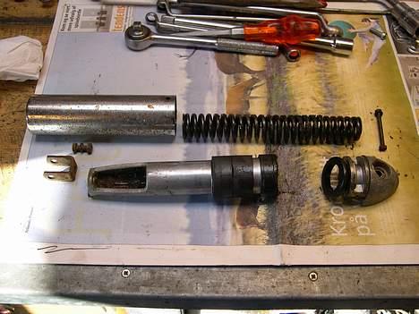 Puch MS50 - Stødæmperne under renovering billede 10