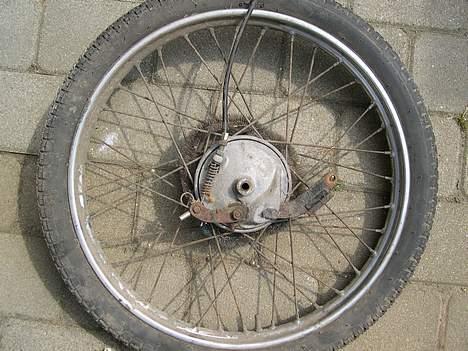 Puch MS50 - Sådan så hjulene ud før billede 12