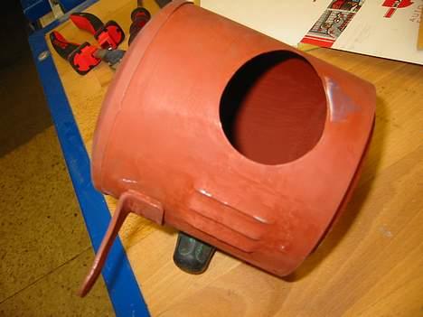 Suzuki K50 B - Grundet Luftfilterboks billede 15