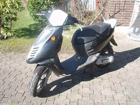 Aprilia Sonic * SOLGT * billede 2