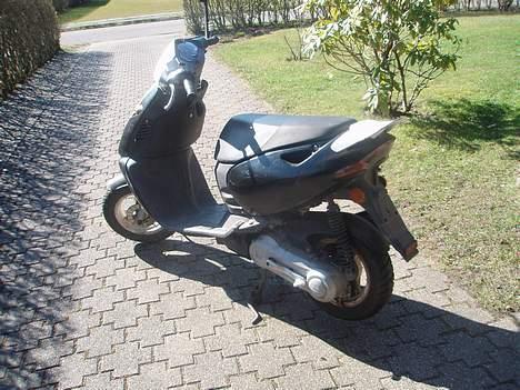 Aprilia Sonic * SOLGT * billede 3