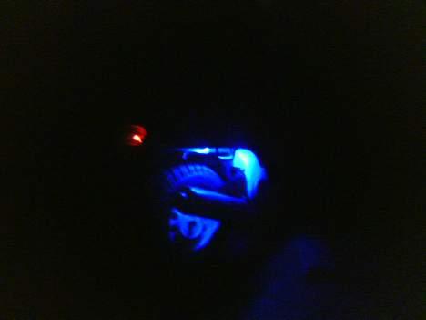 Yamaha Booster Byttet til Comet - neon rør under scooter ... godt nok ikke så tydelige ...pga taget med mobil  billede 13