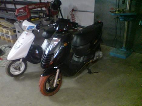 Aprilia Sonic ' Byttet :/ ' - Sammen med Moten p´s Jog ! billede 9