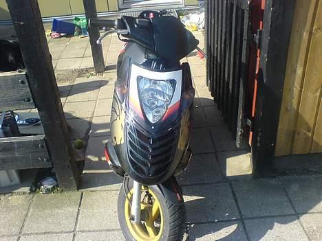 Aprilia sonic gp(solgt) billede 1