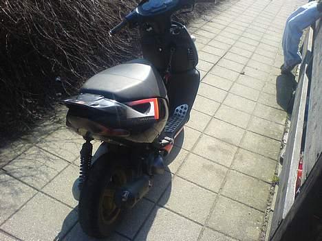 Aprilia sonic gp(solgt) billede 7