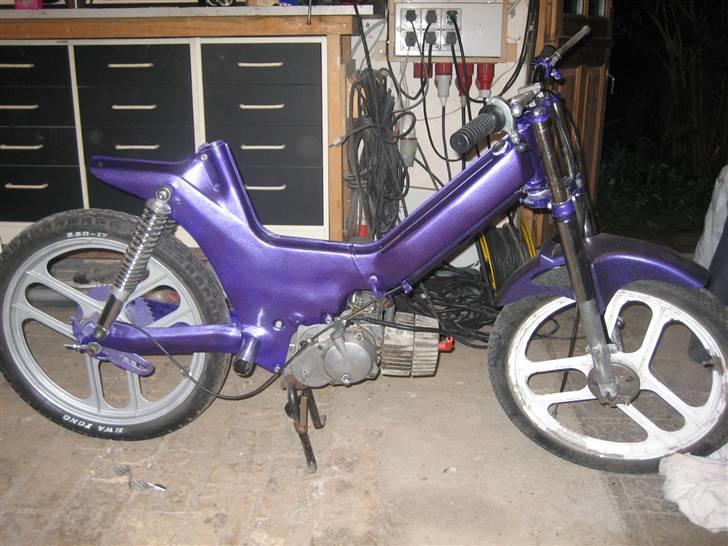 Puch Maxi S - Solgt - hele puchen. mangler lige at male forfælg og lave en saddel billede 1
