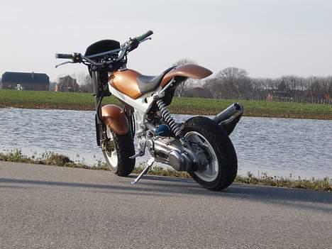 Suzuki Street Magic Byttet billede 7