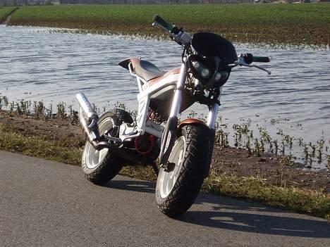 Suzuki Street Magic Byttet billede 14