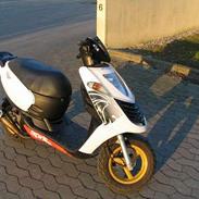 Aprilia Sonic ac