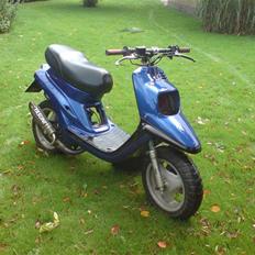 Yamaha booster nymalet / SOLGT