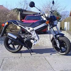Suzuki Street Magic - Solgt