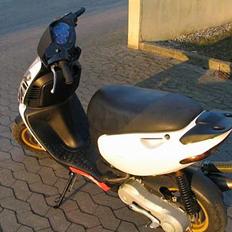 Aprilia Sonic ac