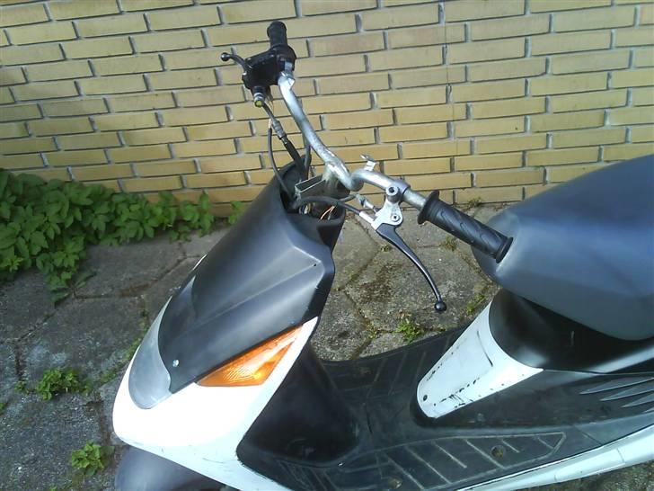 Suzuki Ap50 billede 1