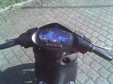 Aprilia Sonic ( solgt )  billede 6
