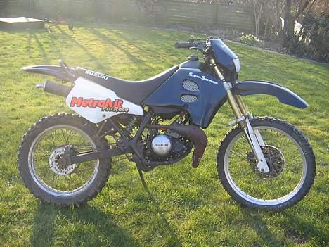 Suzuki rmx projekt billede 7