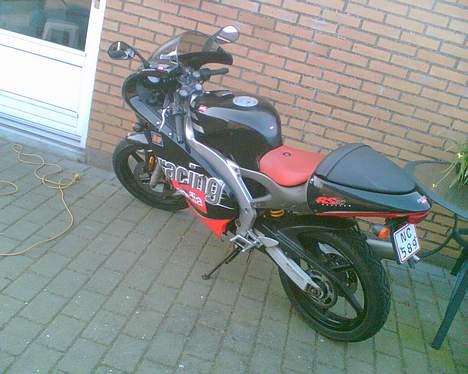 Aprilia RS 50 LC (solgt) billede 2