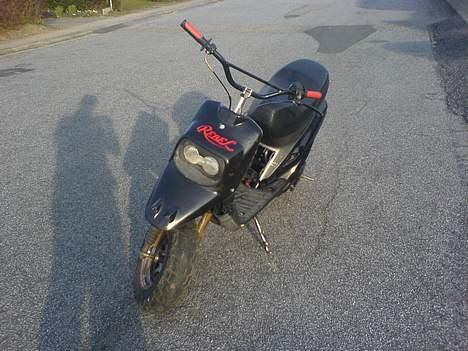 MBK Booster - SOLGT billede 1