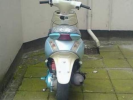 Piaggio New Zip SOLGT billede 2