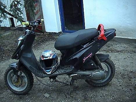 PGO Hot 50  SOLGT billede 2