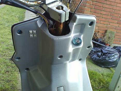 PGO Hot 50 solgt - taget med min mobil billede 6