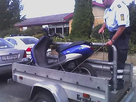 Aprilia Sonic - Efter - Solgt! - Så blev smutti´s scooter sgu taget... billede 3