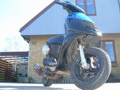 Aprilia     sonic "Solgt" billede 1