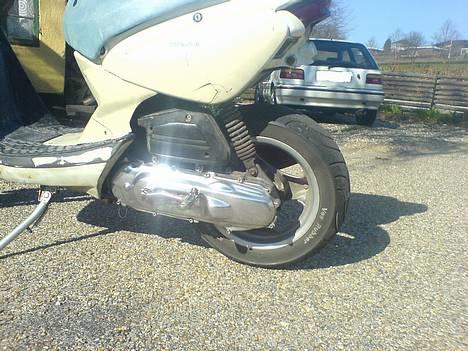 Yamaha Bump - Projekt - Sikke et genskind! - fars andet legetøj i baggrunden. Måske snart med twincam motor?  billede 18