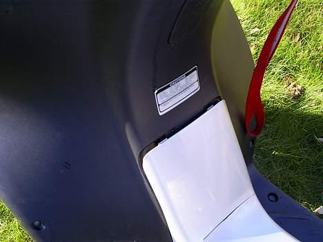 Kymco Super 9 (smadret igen) - forgaffel har rykket sig ca 10cm billede 10