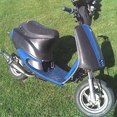 Piaggio Zip Sport SOLGT