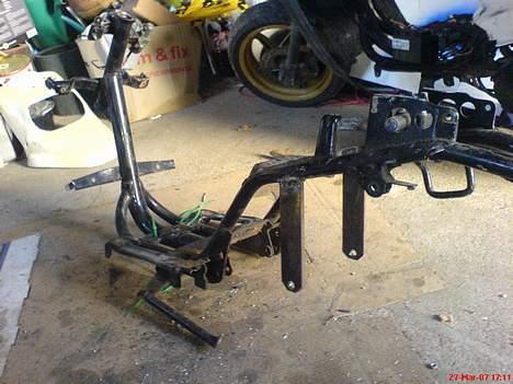 Yamaha booster salg: min 2500 - Mit stel ( skal forstærkes mere) billede 11