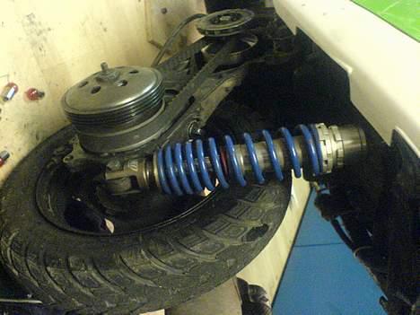 Yamaha Jog AS SOLGT - OKO støddæmper! er mega dyr og SINDSYG nice billede 7