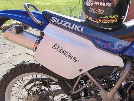 Suzuki RMX * SOLGT FOR 13000kr * - billedet er taget sidst i marts 2007! billede 4
