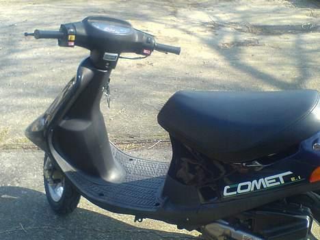 PGO Comet billede 4
