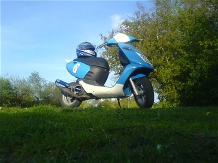 Aprilia    Sonic BYTTET - Også i Bording med gutterne billede 3